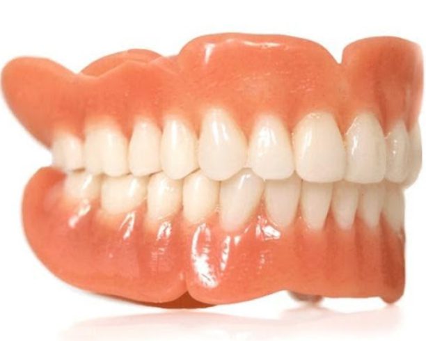 Complete-Dentures